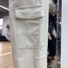 Load image into Gallery viewer, Banana Republic cargo pants 6
