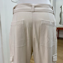 Load image into Gallery viewer, Banana Republic cargo pants 6
