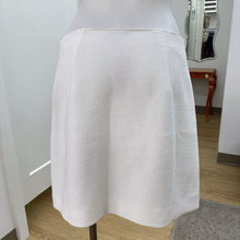 Load image into Gallery viewer, Club Monaco lined skirt 4
