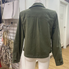 Load image into Gallery viewer, Banana Republic Modern Fit cargo jacket S
