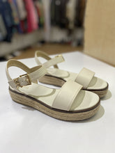 Load image into Gallery viewer, Michael Kors espadrille sandals 9
