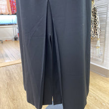 Load image into Gallery viewer, New Man vintage pleated skirt 40F
