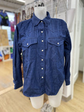 Load image into Gallery viewer, Banana Republic (outlet) denim shirt M
