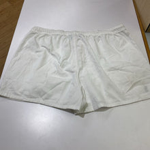 Load image into Gallery viewer, Polo shorts L

