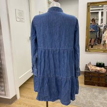 Load image into Gallery viewer, Gap tiered denim dress M

