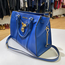 Load image into Gallery viewer, Michael Kors crossbody
