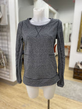 Load image into Gallery viewer, Lululemon sweater 4
