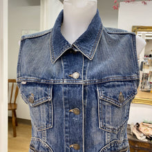 Load image into Gallery viewer, Burberry denim vest 10
