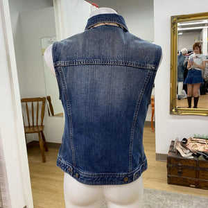 Burberry denim vest 10