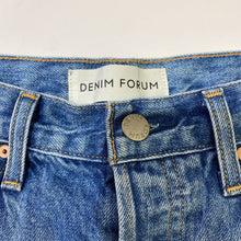 Load image into Gallery viewer, Denim Forum The Ex Boyfriend denim shorts 28
