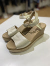Sperry topsider wedge sandals 10