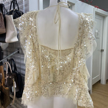 Load image into Gallery viewer, Anthropologie sequin top 1X
