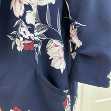 Load image into Gallery viewer, Dynamite floral blazer XL
