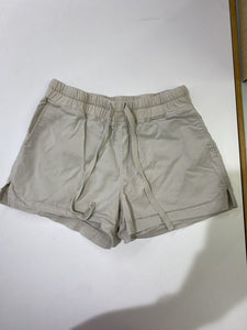 Roots stretchy waist shorts M