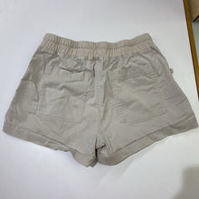 Load image into Gallery viewer, Roots stretchy waist shorts M
