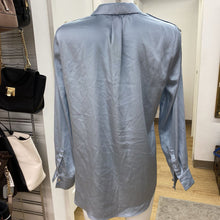 Load image into Gallery viewer, White House Black Market satin top XS
