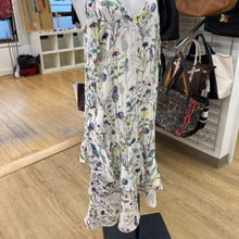 Load image into Gallery viewer, H&amp;M floral maxi dress 6
