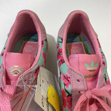 Load image into Gallery viewer, Adidas x Arizona sneakers NWT 10
