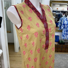 Load image into Gallery viewer, Khaadilo tunic dress 10
