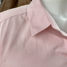 Load image into Gallery viewer, Foxcroft Heritage Non-Iron top 18
