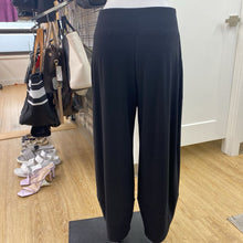 Load image into Gallery viewer, Sympli wide leg detailed hem pants 8
