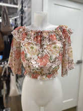 Load image into Gallery viewer, Wayf floral semi crop top NWT S
