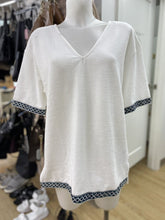 Load image into Gallery viewer, Zara embroidered trim NWT S
