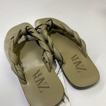 Load image into Gallery viewer, Zara braided thong sandals NWT 6.5

