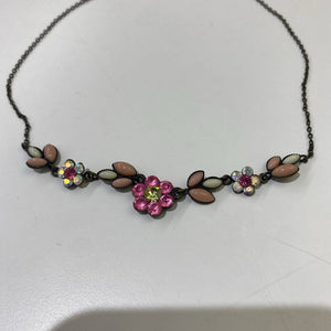 Les Nereides floral necklace/studs set