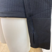 Load image into Gallery viewer, Lululemon stretchy quilted top 8
