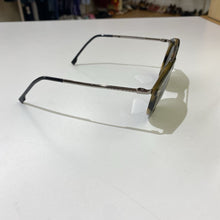 Load image into Gallery viewer, Hugo Boss plastic/metal frames sunglasses
