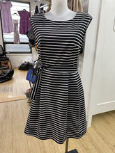 Load image into Gallery viewer, Contemporaine striped dress M
