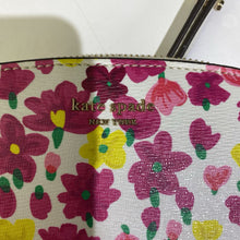 Load image into Gallery viewer, Kate Spade floral crossbody
