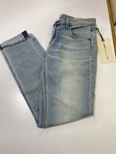 Load image into Gallery viewer, Rag &amp; Bone jeans the DRE 26 NWT
