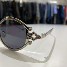 Load image into Gallery viewer, Retro Metal Frame Sunglasses
