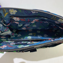 Load image into Gallery viewer, Lugg crossbody bag

