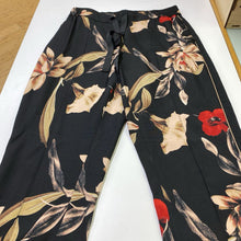 Load image into Gallery viewer, Yaya floral pants S
