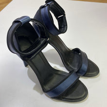 Load image into Gallery viewer, A7EIJE sandals 6/37
