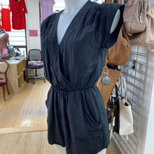 Load image into Gallery viewer, Babaton silk dress XS
