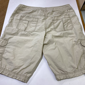 Tommy Hilfiger cargo shorts 14