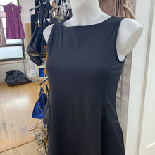 Load image into Gallery viewer, Uniqlo dress XS

