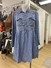 Load image into Gallery viewer, American Eagle chambray dress S
