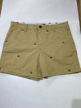 Load image into Gallery viewer, Tommy Hilfiger x Disney shorts 8
