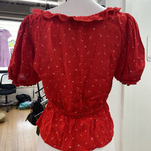 Load image into Gallery viewer, Sunday Best heart print top M
