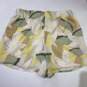 Dynamite lined floral shorts S