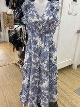 Load image into Gallery viewer, Joie paisley maxi dress L
