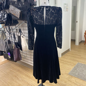 Orite vintage velvet dress 9/10