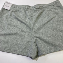 Load image into Gallery viewer, Nike Standard Fit High Rise shorts NWT L
