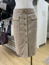 Load image into Gallery viewer, Holt Renfrew lined wool skirt NWT 2
