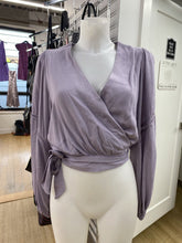Load image into Gallery viewer, Free People wrap top XS
